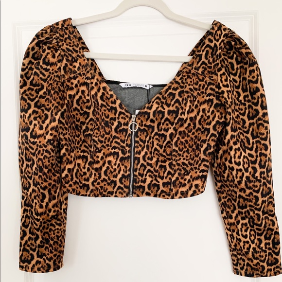 Cropped Top - Picture 3 of 3